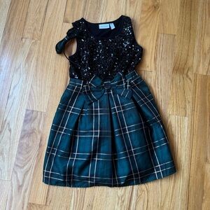 Girls Black Sequin and Green Plaid Kids Dress size 7/8